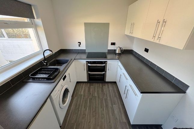 28, The Spinney, Thornton Cleveleys photo 2