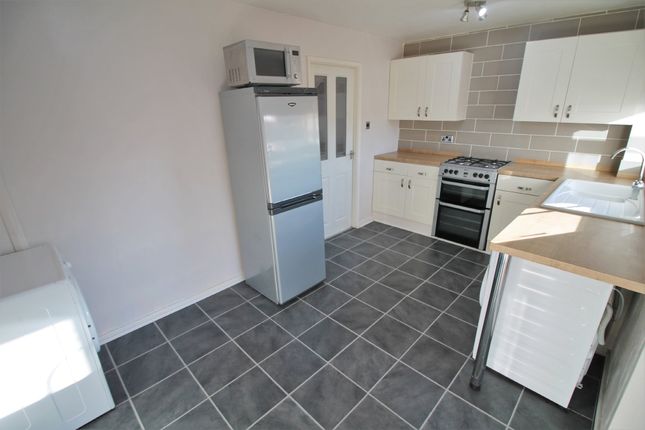 Sutton Close, Houghton-Le-Spring photo 4
