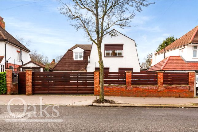 Thumbnail Detached house for sale in West Way, Croydon