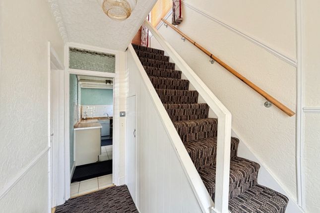 14 Amanwy, Llanelli, Carmarthenshire photo 4