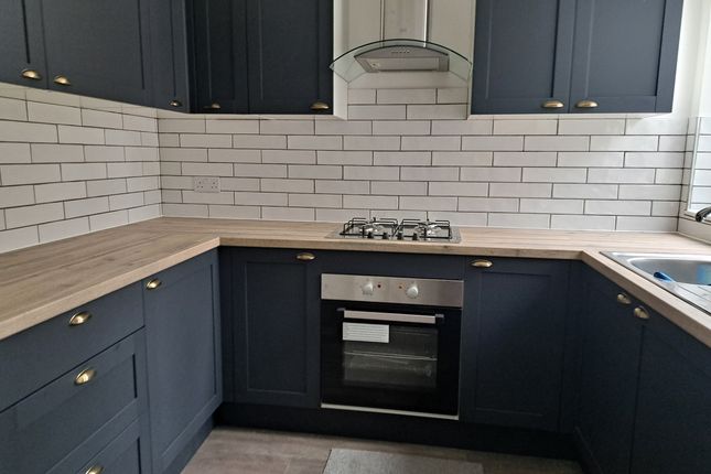 17 Swapcoat Lane, SPALDING photo 3