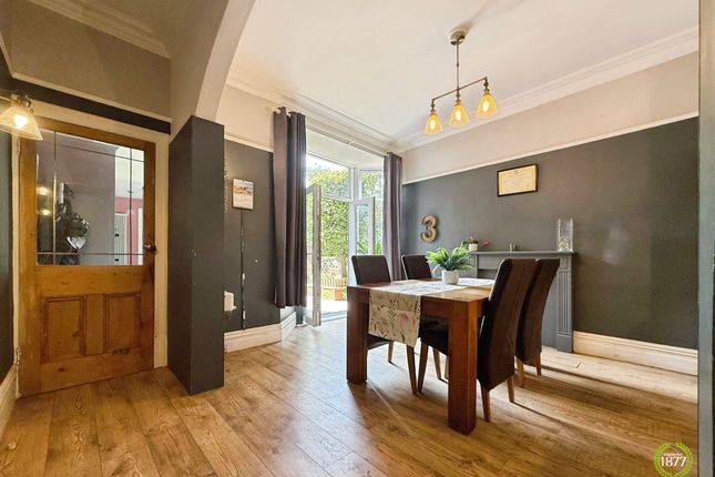 3 Earnsdale Avenue, Darwen photo 3