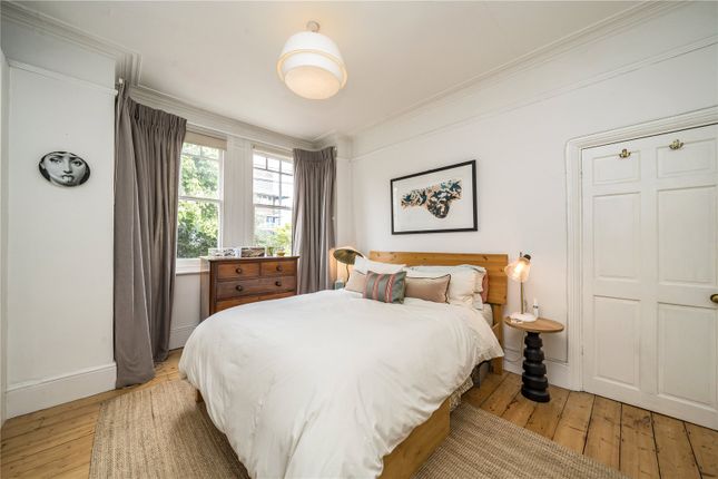 Flat for sale in Franciscan Road, London