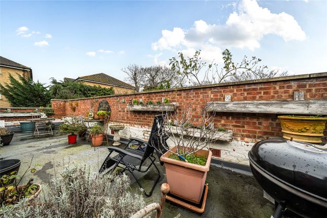 6, Queensthorpe Mews, London photo 3