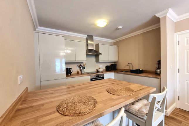 4 Caer Castell House Coychurch Road, Bridgend photo 3