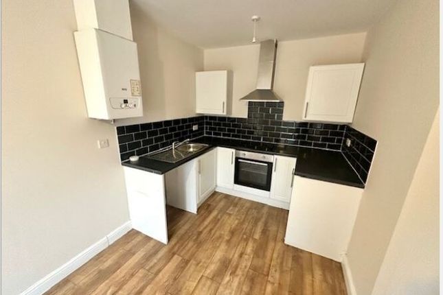 Apt 5, Crewe photo 3
