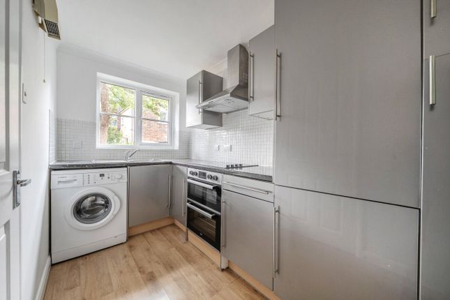 2, St. Saviours Place, Guildford photo 4