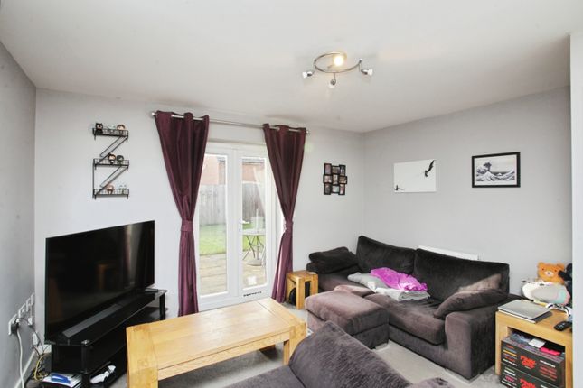 15, Ferguson Close, Bannerbrook Park, Coventry photo 2