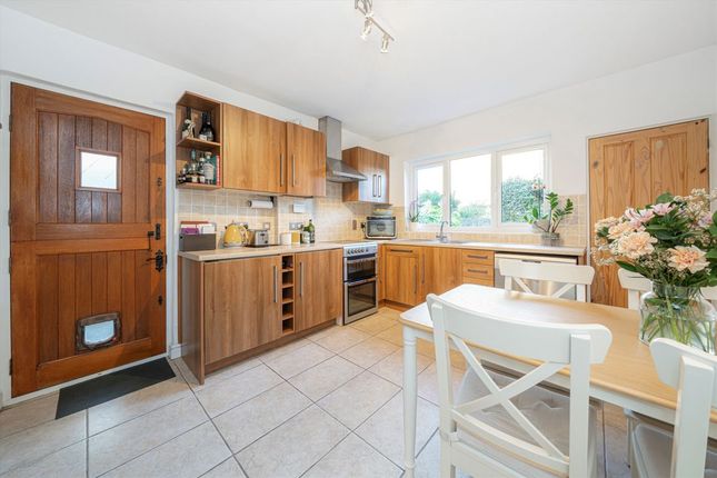 Garden Flat, 582, London Road, Isleworth photo 3
