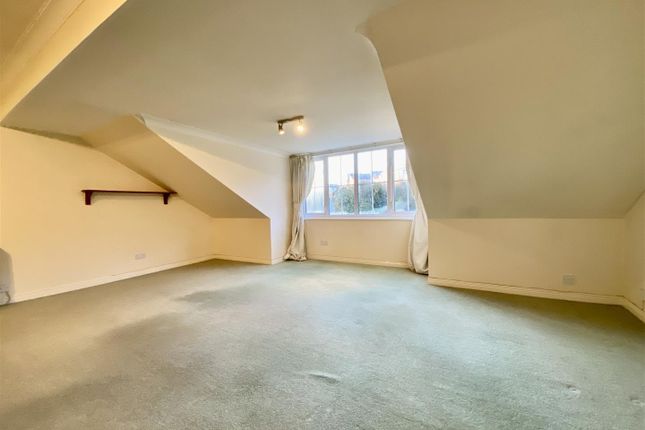 Flat 19, Chesterton Court, West Hill, Wadebridge photo 4