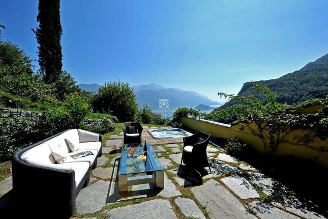 Thumbnail Detached house for sale in 22017 Menaggio, Province Of Como, Italy