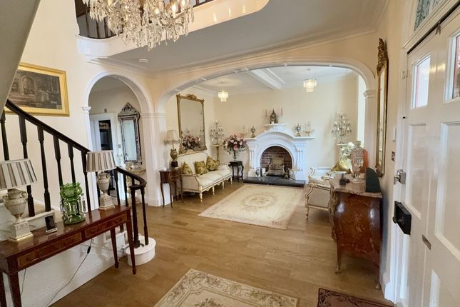 1 Edginswell Hall, Torquay photo 4