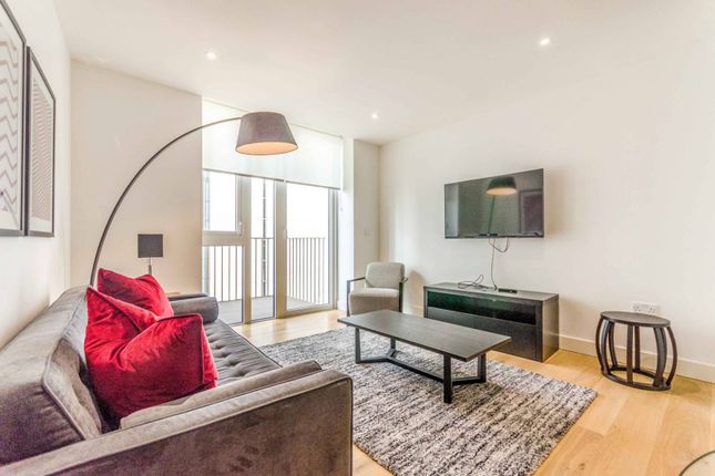 Thumbnail Flat for sale in Vaughan Way, St Katharine Docks, London