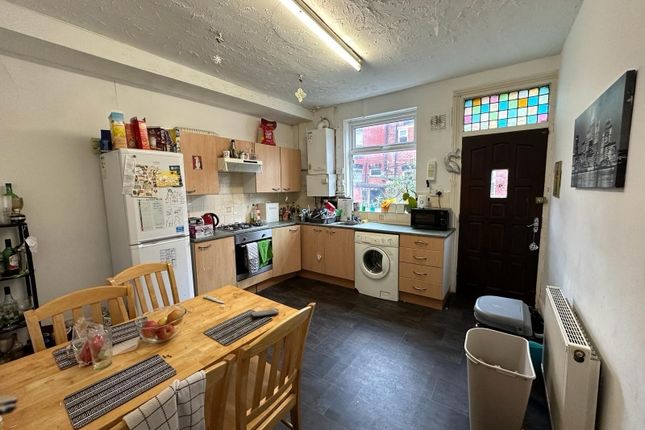 Terraced house to rent in Welton Grove, Hyde Park, Leeds