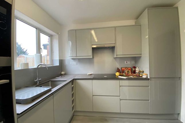 97, Crowshot Avenue, Stanmore photo 4