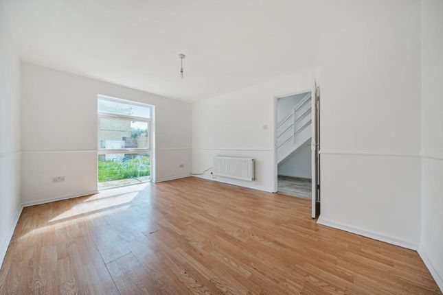 Terraced house for sale in Bicester, Oxfordshire