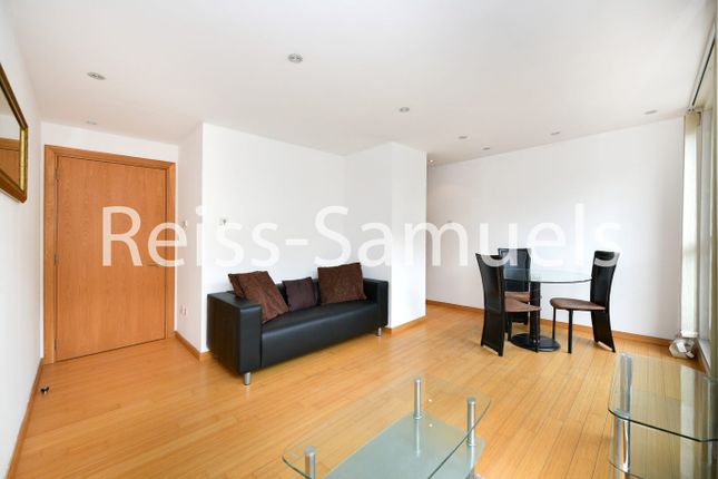 Helion court, Westferry Road, Isle of dogs, Canary Wharf, London photo 4