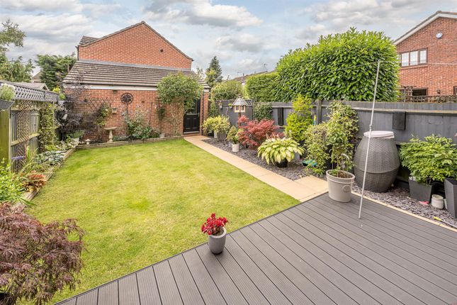 4, Holloway Court, Wombourne photo 2