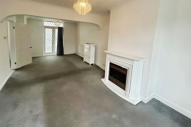 18, Peterborough photo 5