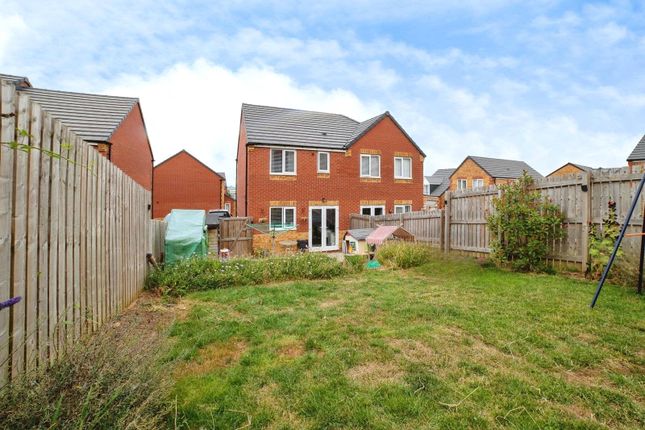 Rebecca Close, Nottinghamshire photo 2