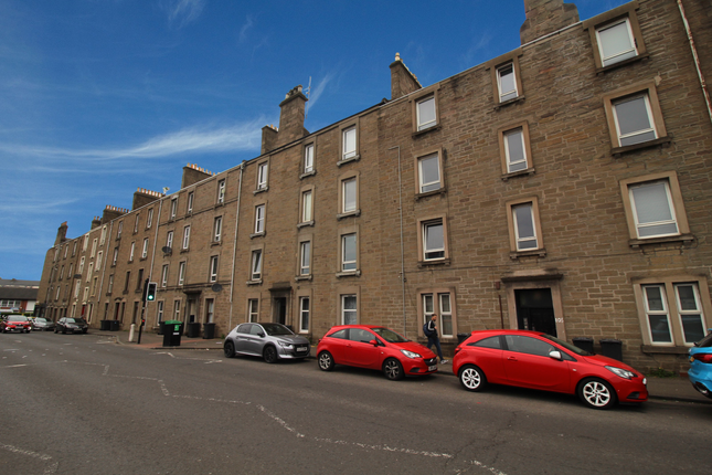 Thumbnail Flat for sale in Strathmartine Road, Dundee