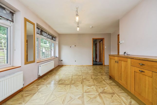 17, Grazingfield, Nottingham photo 4