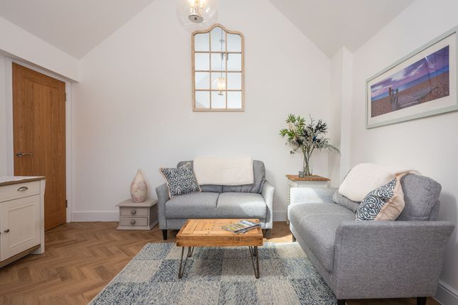Flat Beta, Constantia House, Cromer photo 4