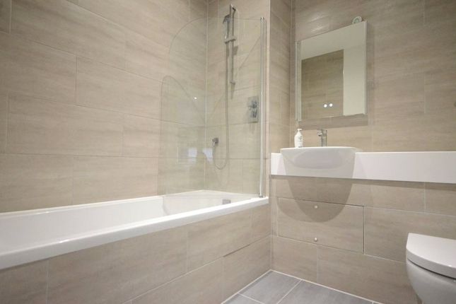54, Century Court, Bracknell photo 3