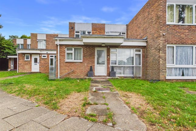 4-bed house on 5, Rutherwick Rise, Coulsdon, £499,950