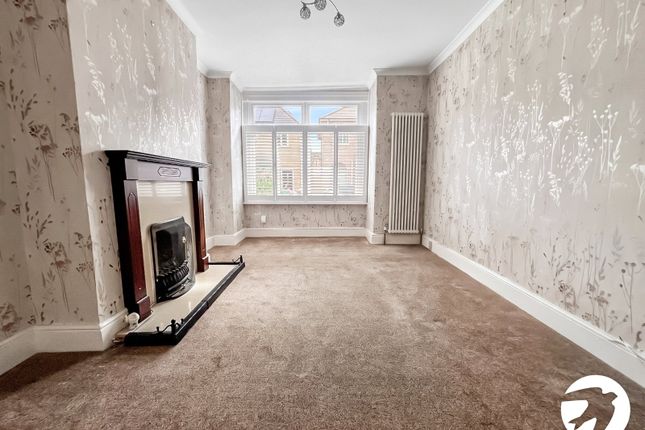 7, Edwards Road, Belvedere photo 2