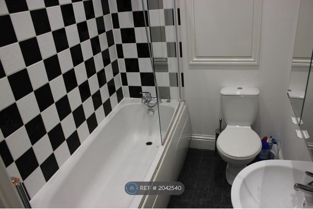 Room to rent in Ashgrove, Bradford