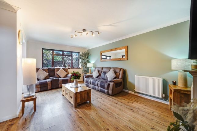 3a Inverness Road, Worcester Park photo 4