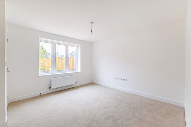 Leaf Living at Pippins Place, West Malling, ME19, West Malling photo 3