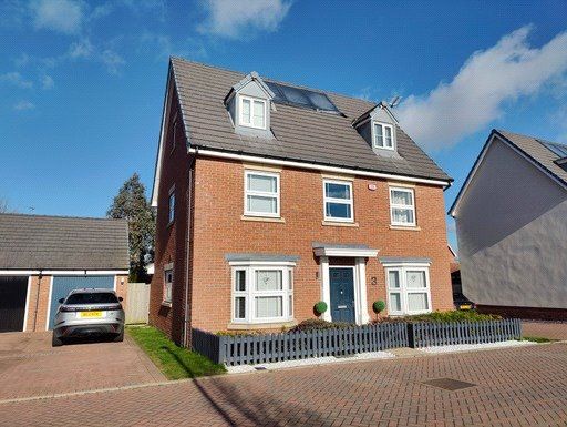 Detached house for sale in Shetland Crescent, Rochford, Essex