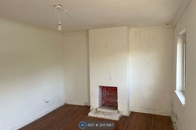 B Cumberland Road, Greenock photo 2
