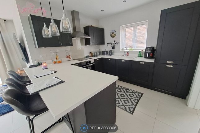 Throstle Close, Langthorpe Boroughbridge, York photo 3