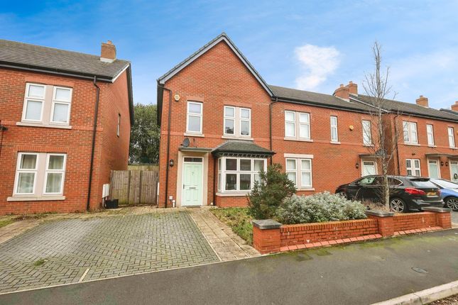 Semi-detached house for sale in Simmons Crescent, Birmingham