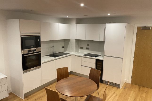 1-bed flat on BIR. AG404-C, Arden Gate, 21 William Street Birmingham, B15 1DY, Birmingham, £1,100/mo
