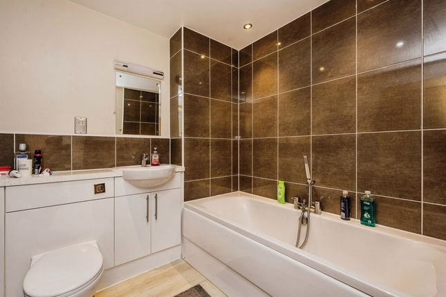 Apartment 1, Castle Quarter, Castle Lane, Swansea photo 4