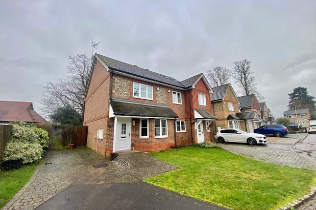 Thumbnail End terrace house to rent in Greenfinch Drive, Twyford