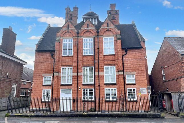 Penthouse for sale in Clarendon Park Road, Leicester