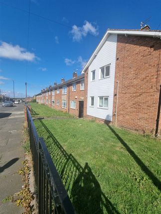 Thumbnail Flat to rent in Kenton Road, Kenton, Newcastle Upon Tyne