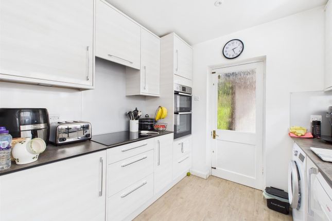 26, Ridgeway Avenue, Coventry photo 2