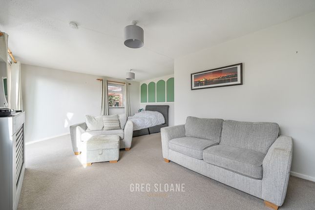 20 Churchill Road, Shrewsbury photo 4