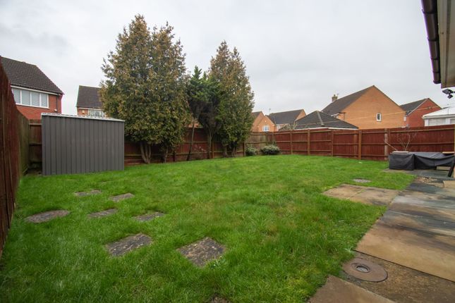 30 Lady Hay Road, Leicester photo 2