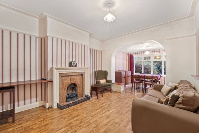 40 Quarry Park Road, Cheam, Sutton photo 2