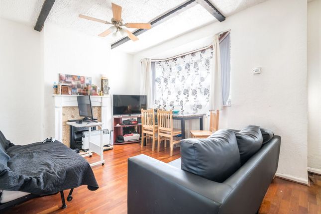 10 Therapia Lane, Croydon photo 3