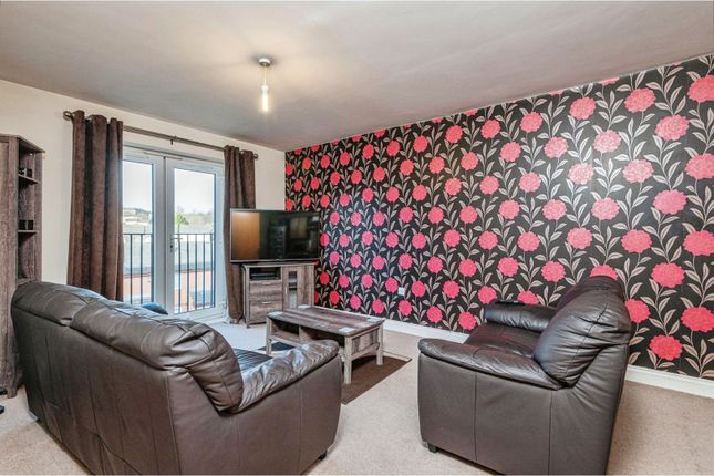 Maisonette for sale in Mill Lane, Dewsbury