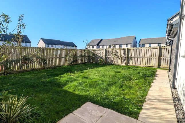 27 Red Cove Close Garden