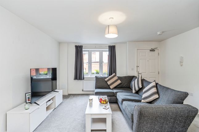 35b, Carrion Court, Conager Close, Southampton photo 4